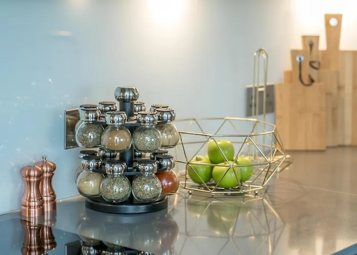 Luxurious Spacious 2Bed Suites Skyline River Views By Canary Wharf