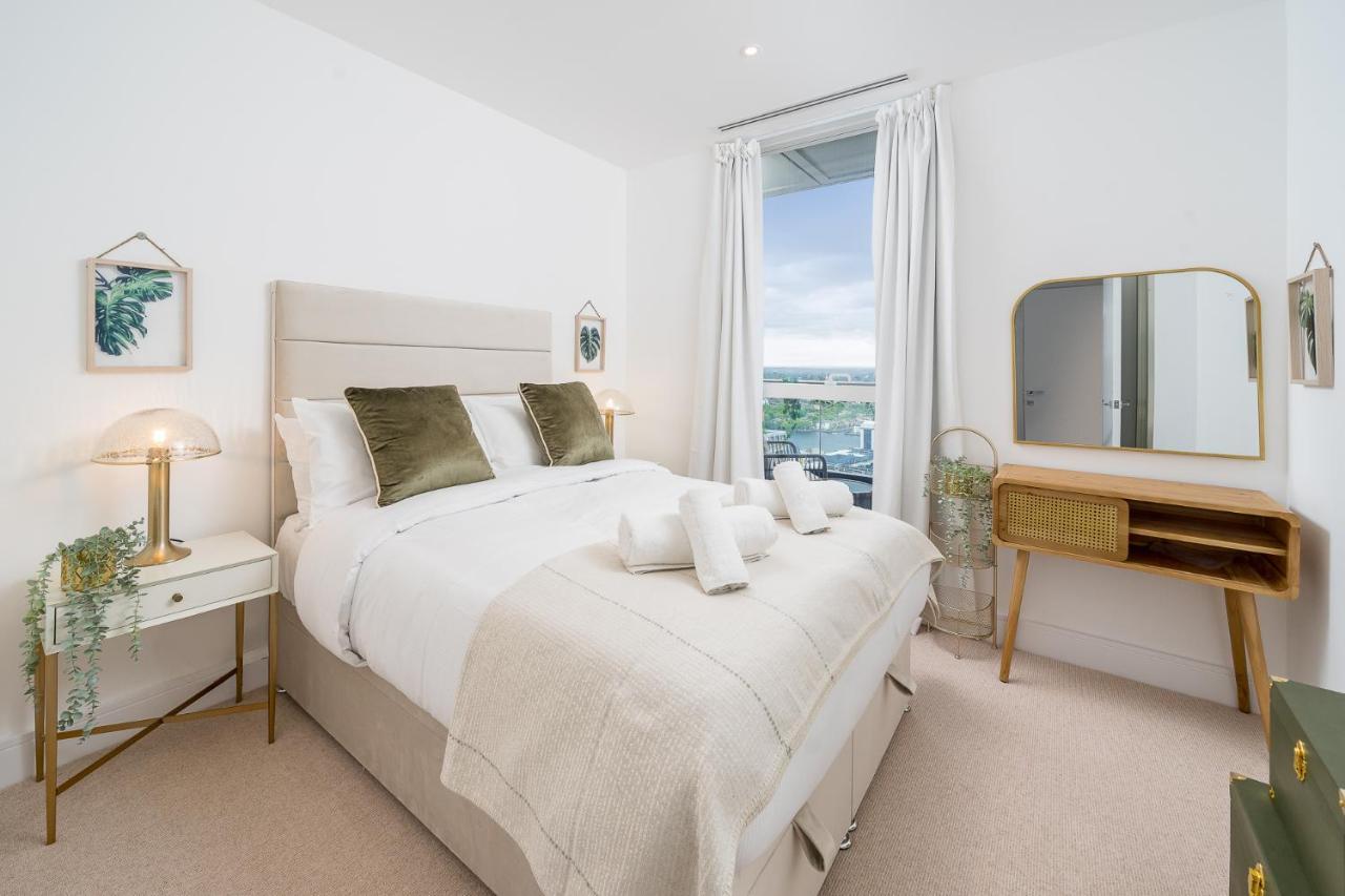 Luxurious Spacious 2bed Skyline River Views By Canary Wharf Apartment London